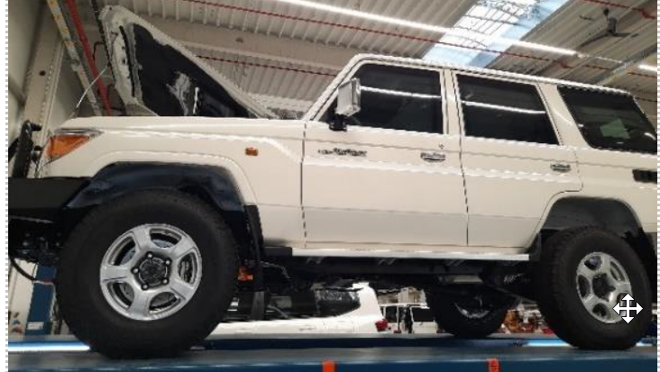 Armoured Toyota LC 76, V8 Diesel, Manual